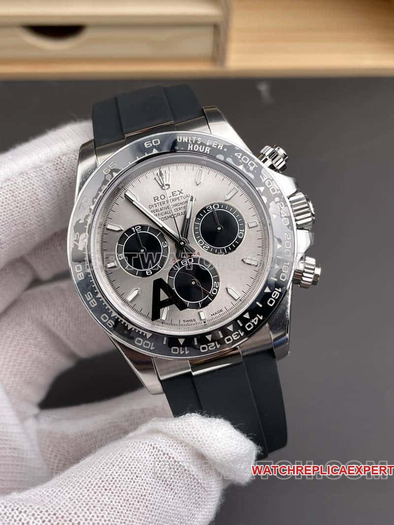 VSRolexDaytonatop-tier 1:1high-quality replica gray plate rubber model 126519front live photo