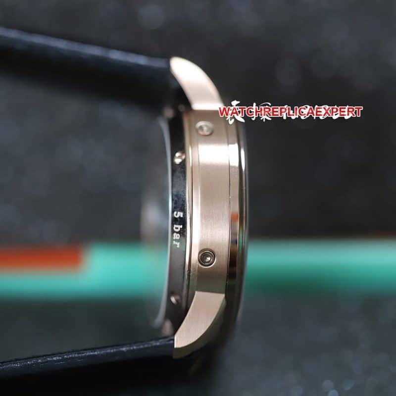GF Glashütte Moonphase Replica Watches Review High-value Business Model Side View
