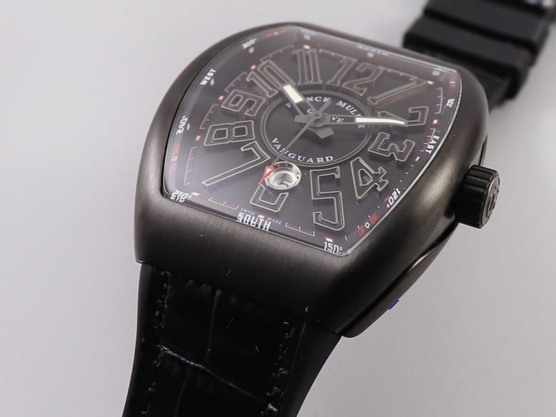 Replica Frank Muller watch V45 series cool black barrel type men's leather strap automatic movement watch detail shots
