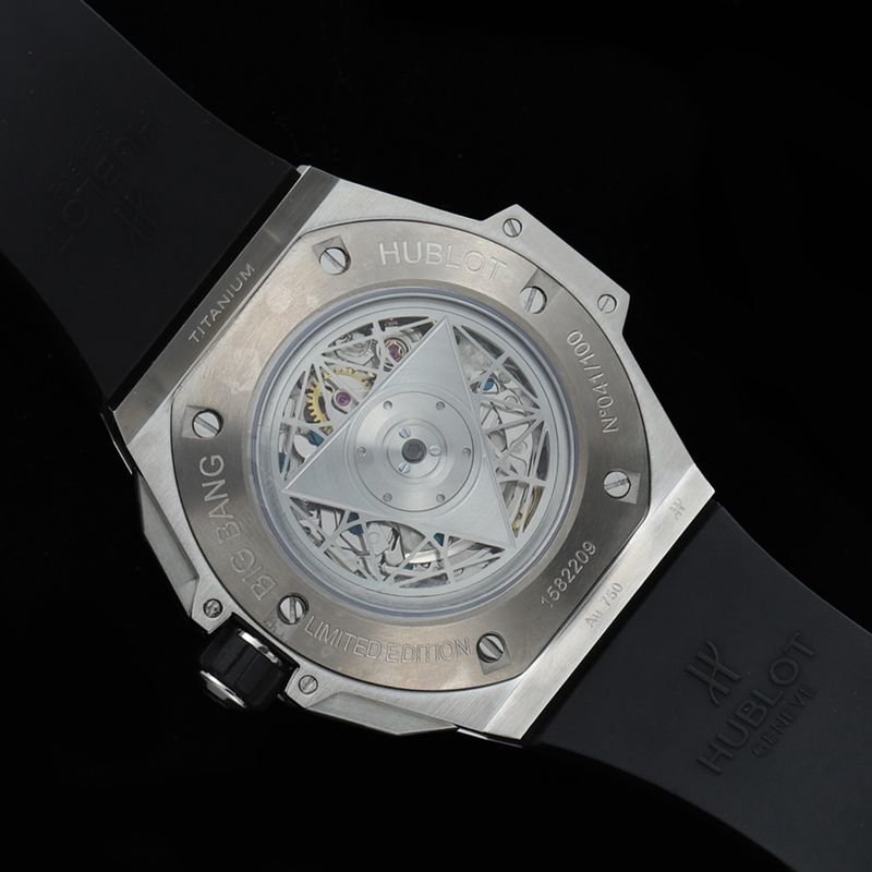 HublotHublotsuper clone watch new BigBangSangBleuII tattoo men's mechanical watch movement picture
