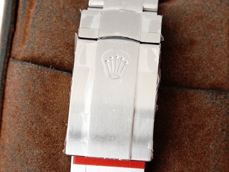 GS factory Rolextop-tier replica watch Oyster Perpetual Pokémon 41mm silver dial gold needle clasp picture