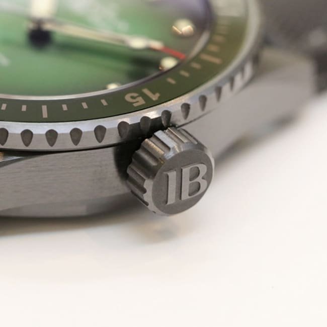 GF Factorytop-tier replica watch Blancpain men's green dial nylon strap fifty fathom series limited edition watch detail shots