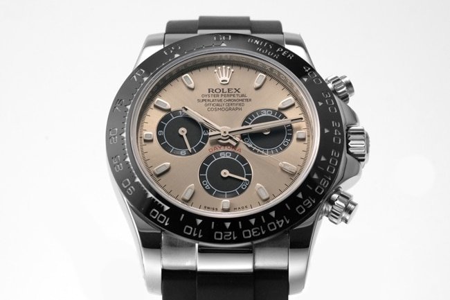 Top replica Rolex men's brown dial rubber strap hottest Cosmograph Daytona mechanical watch front view