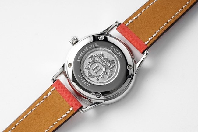 Top-tier replica Hermès Slim d’Hermes women’s white dial red band quartz watch back cover picture