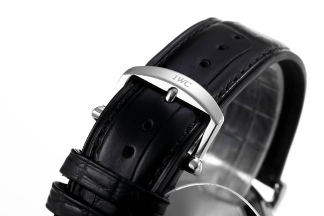 V7 factory IWC top-tier replicahigh-quality replica watch men's white dial black belt wave Fino series disc automatic movementleather strap watch clasp picture