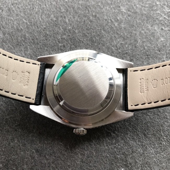 Top-tier replica watch Rolex men's gray plate black belt log series baby's breath automatic movement crocodile leather strap watch back cover picture