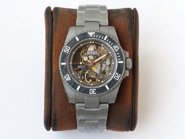 top-tier replicasuper clone watch Rolex fully hollow Submariner series men's steel bracelet mechanical watch front view