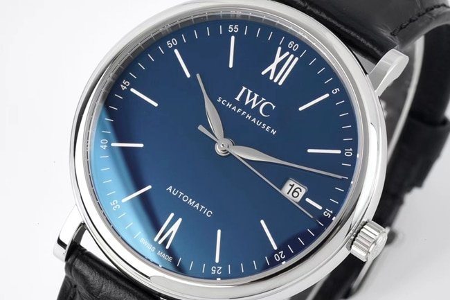 ZF Factorytop-tier replica watch IWC Portofino series automatic movementleather strap watch front view