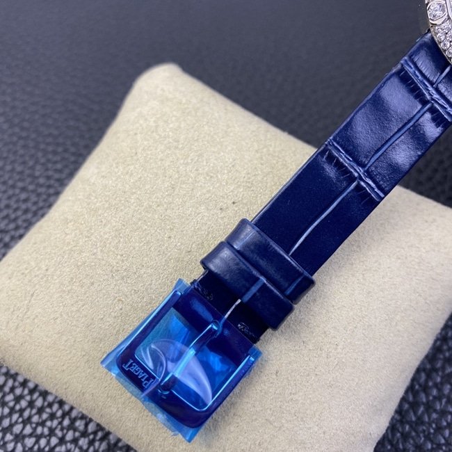 Piaget top-tier replica watch white dial blue belt POSSESSION series ladies quartz watch bracelet picture