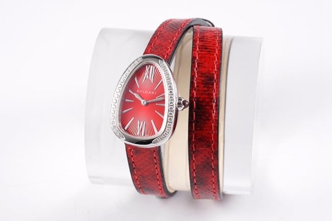 BV Factory Top Replica Watches Bvlgari Quartz Serpenti Series Women's Red Strap Belt Watch Front View