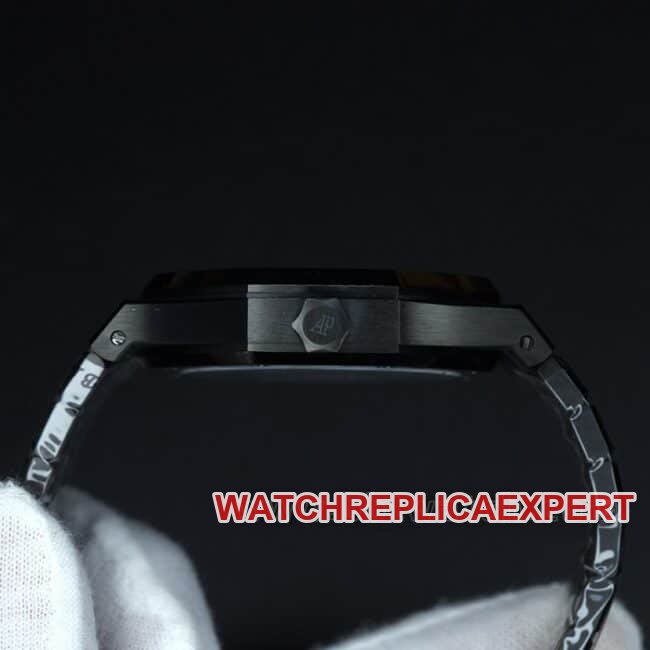 R8 factory top-tier replicaAudemars PiguetRoyal Oak series tourbillonmovement men's all black all automatic movementsteel bracelet watch side view