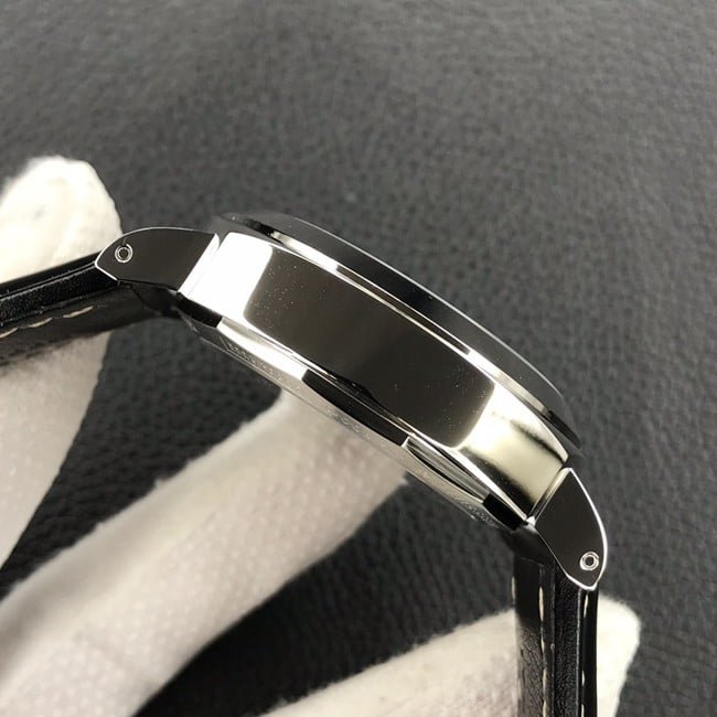 HW factory top-tier replica watch Panerai men's black dial black belt manual winding mechanical leather strap watch side view