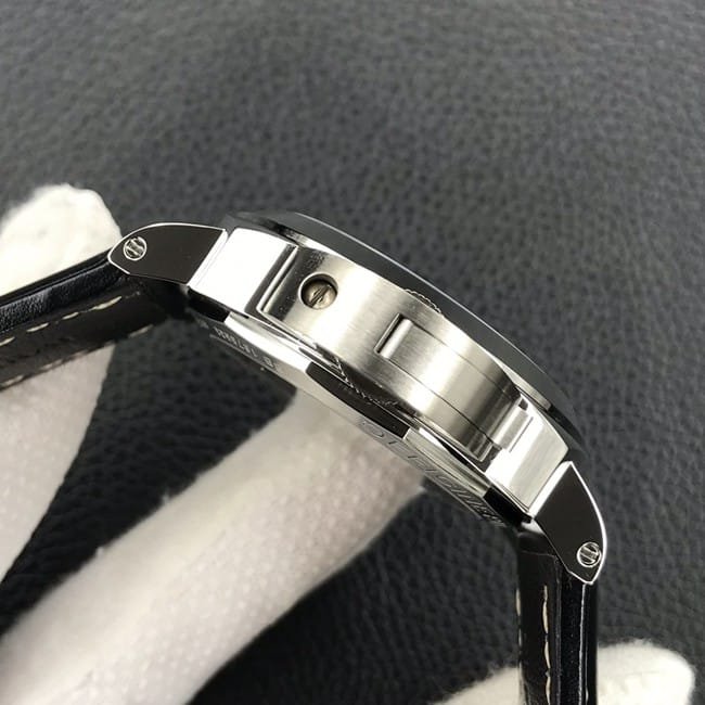 HW factory top-tier replica watch Panerai men's black dial black belt manual winding mechanical leather strap watch side view
