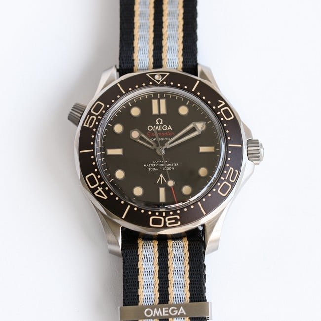 007 Movie "No Time to Die" Themed Strap Top Replica Watch - "Seamaster Diver 300M 007 Edition" Front View