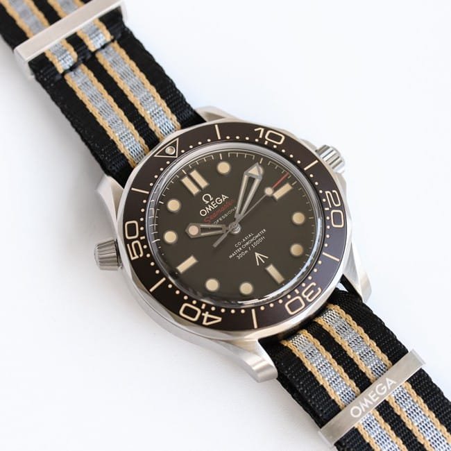 007 Movie "No Time to Die" Themed Strap Top Replica Watch - "Seamaster Diver 300M 007 Edition" Front View