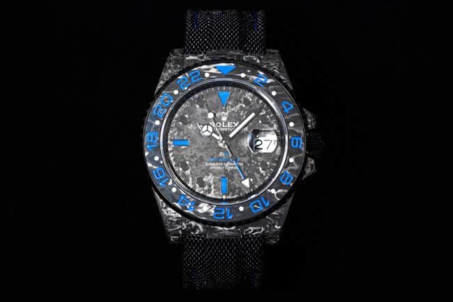 Big factory high-quality replicaVS new product Rolex GMT-Master unique carbon fiber pattern watch front view