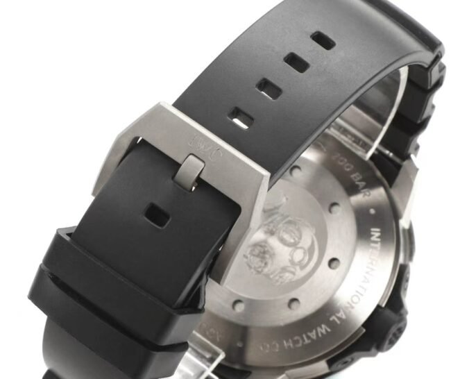 Top replica IWC Aquatimer 2000 automatic men's watch buckle image