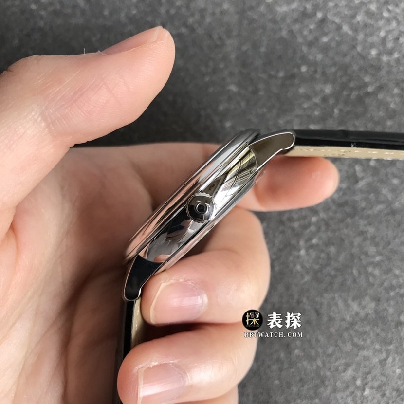 Omega Diefei top-tier 1:1super clone watch men's white dialleather strap model pictures and prices side live photo