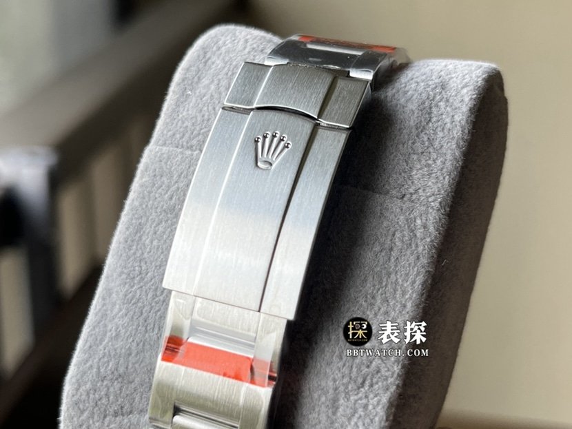 KRF Oyster Perpetual Rolex 1:1 replica watch turquoise blue dial color balloon surface rubber model m126000-0009braceletlive photos