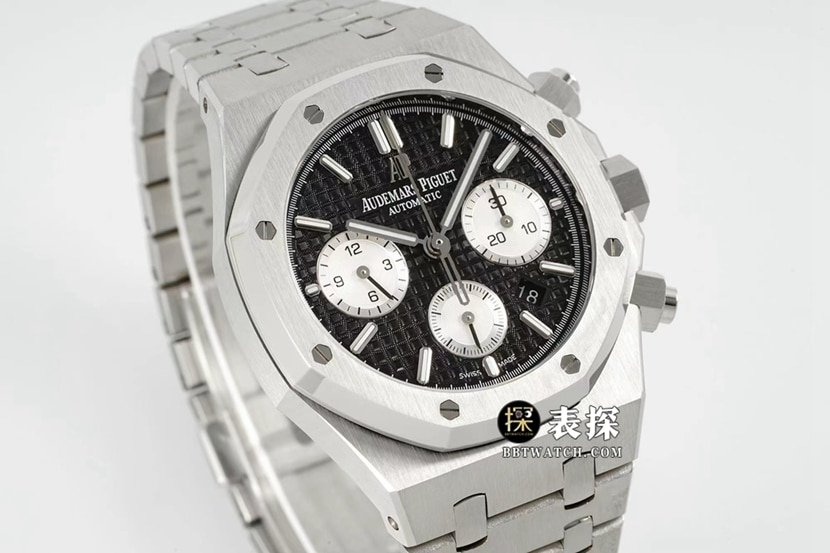 Audemars Piguet classic replica watch,ipfRoyal Oakreplica watch,front live photo